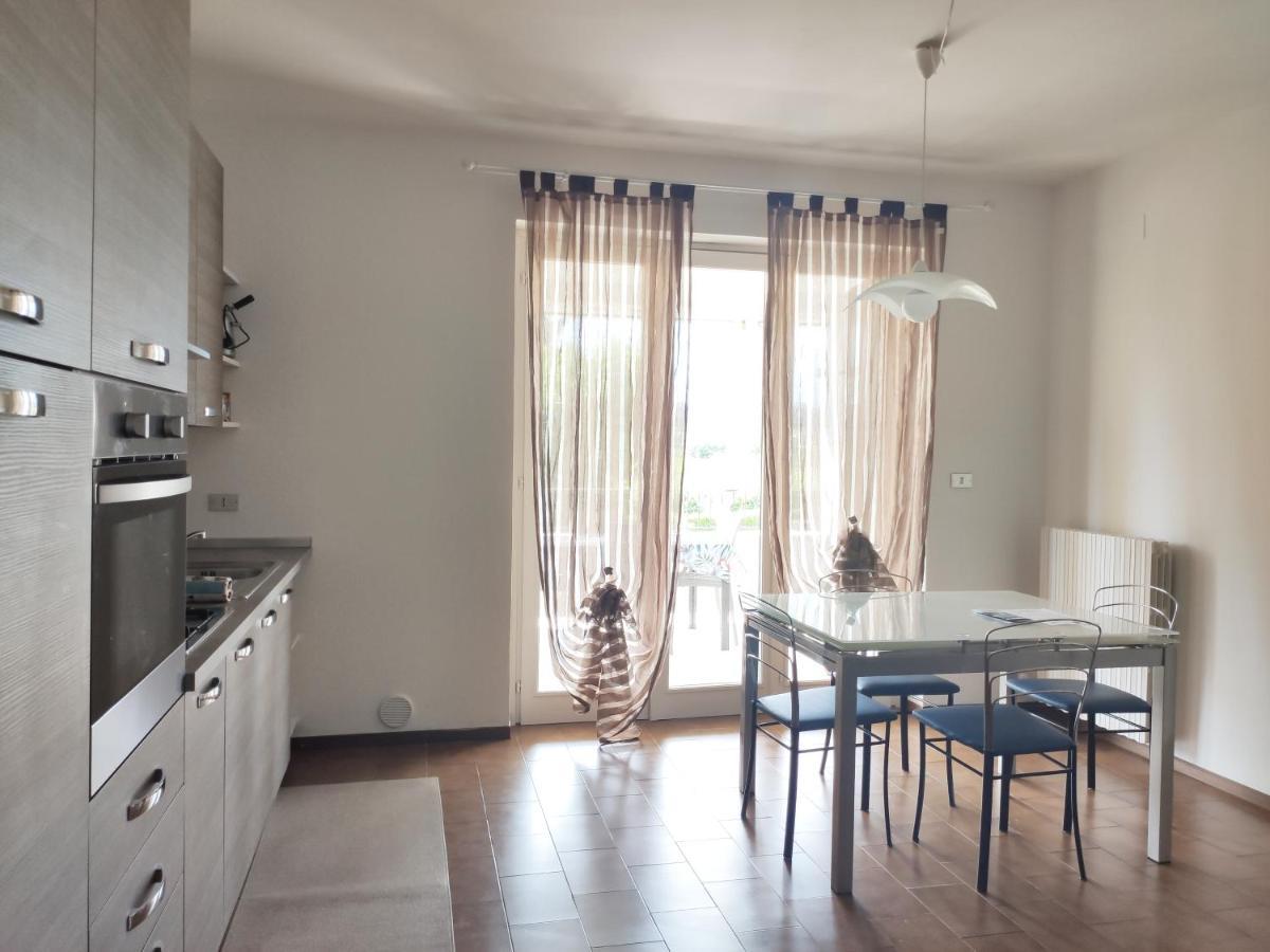 Sara Holiday Rentals Bardolino Exterior photo